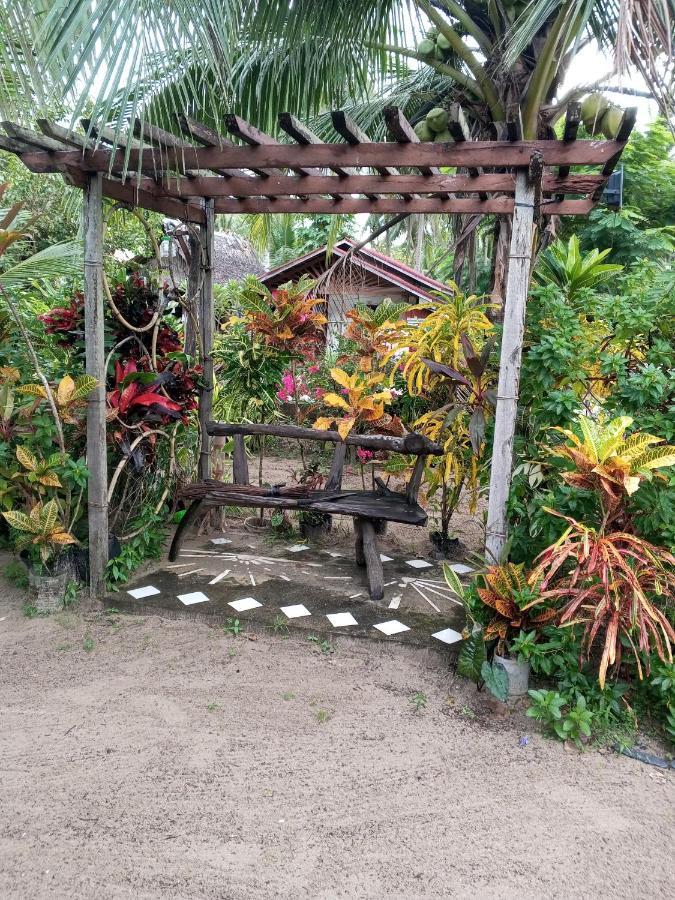Akoya Beach Park And Cottages Locaroc Exteriér fotografie