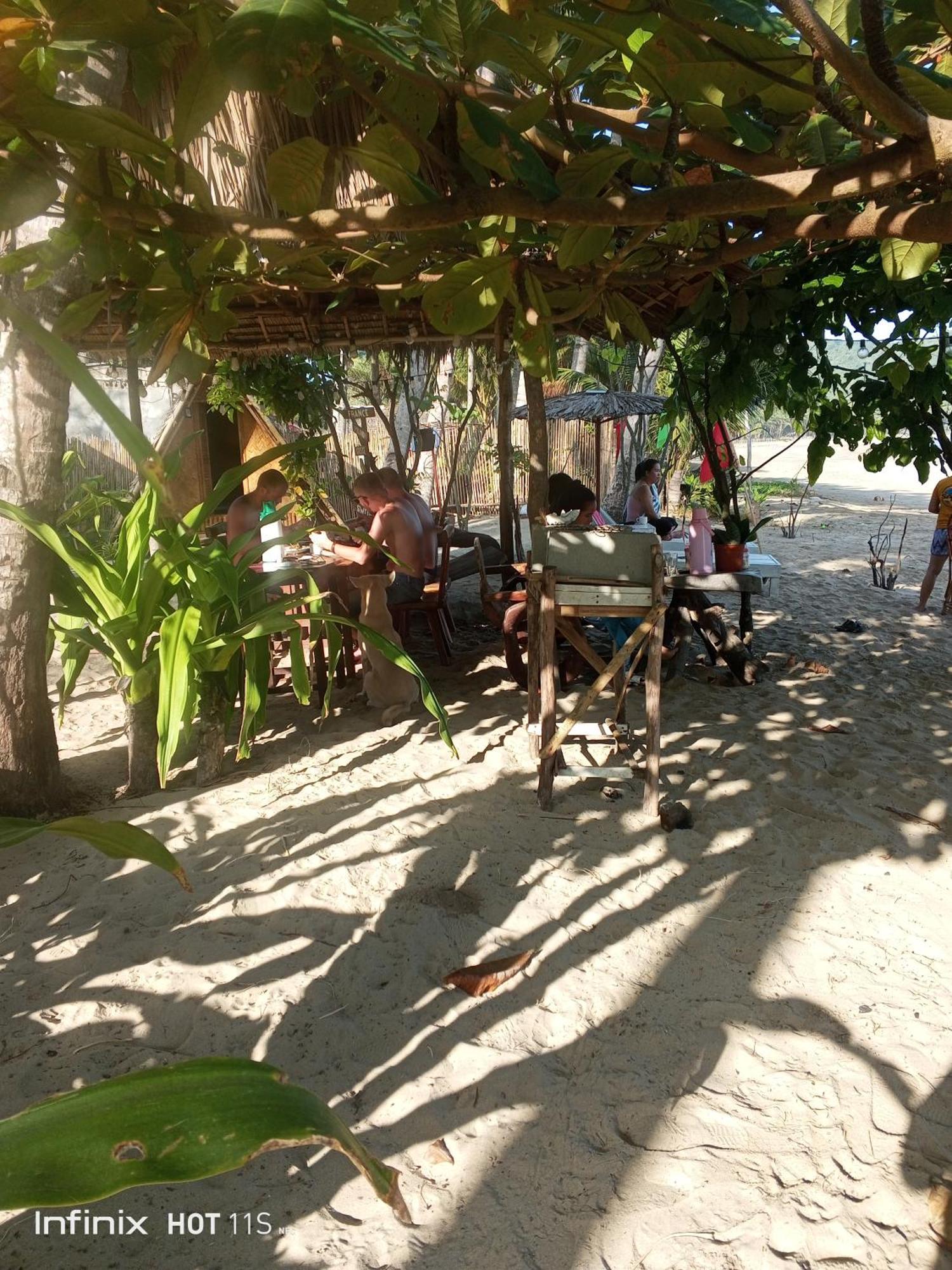 Akoya Beach Park And Cottages Locaroc Exteriér fotografie